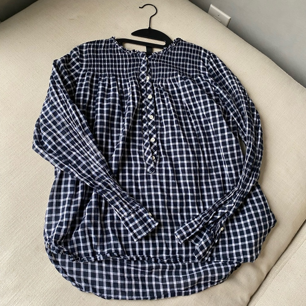 J Crew Navy gingham light weight top. Size 14